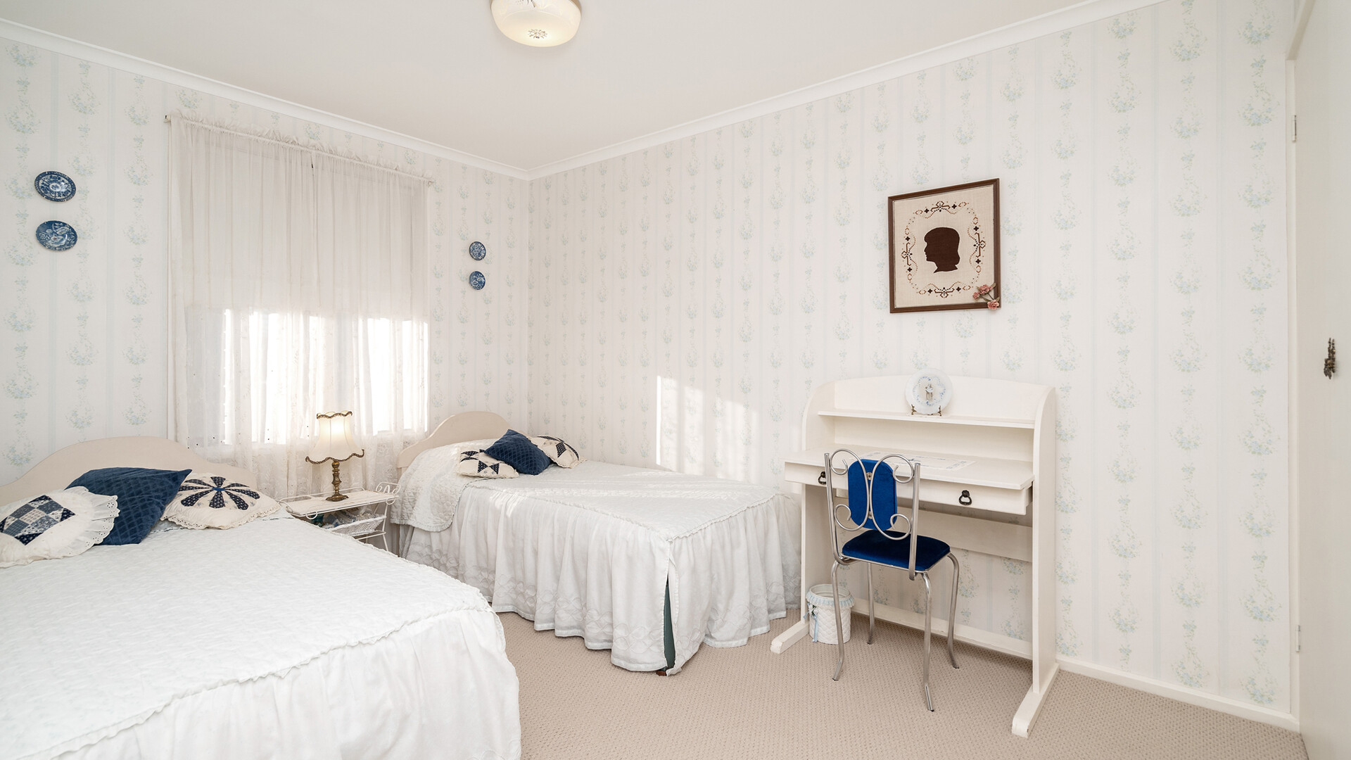 158 Kitchener Road, Temora NSW 2666 - photo 10