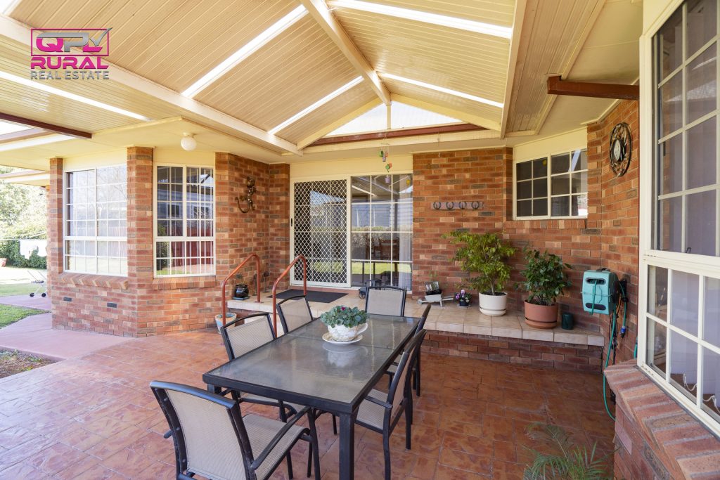 138 Polaris Street, Temora NSW 2666 - photo 18