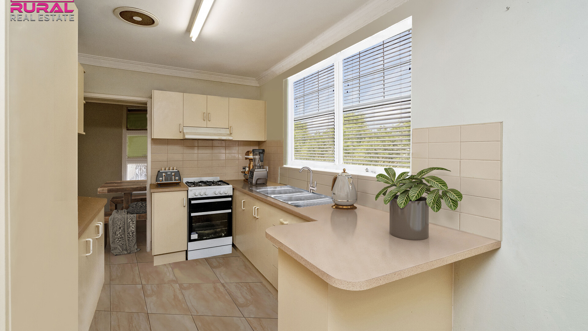 58 Currawang Avenue, Leeton NSW 2705 - photo 4