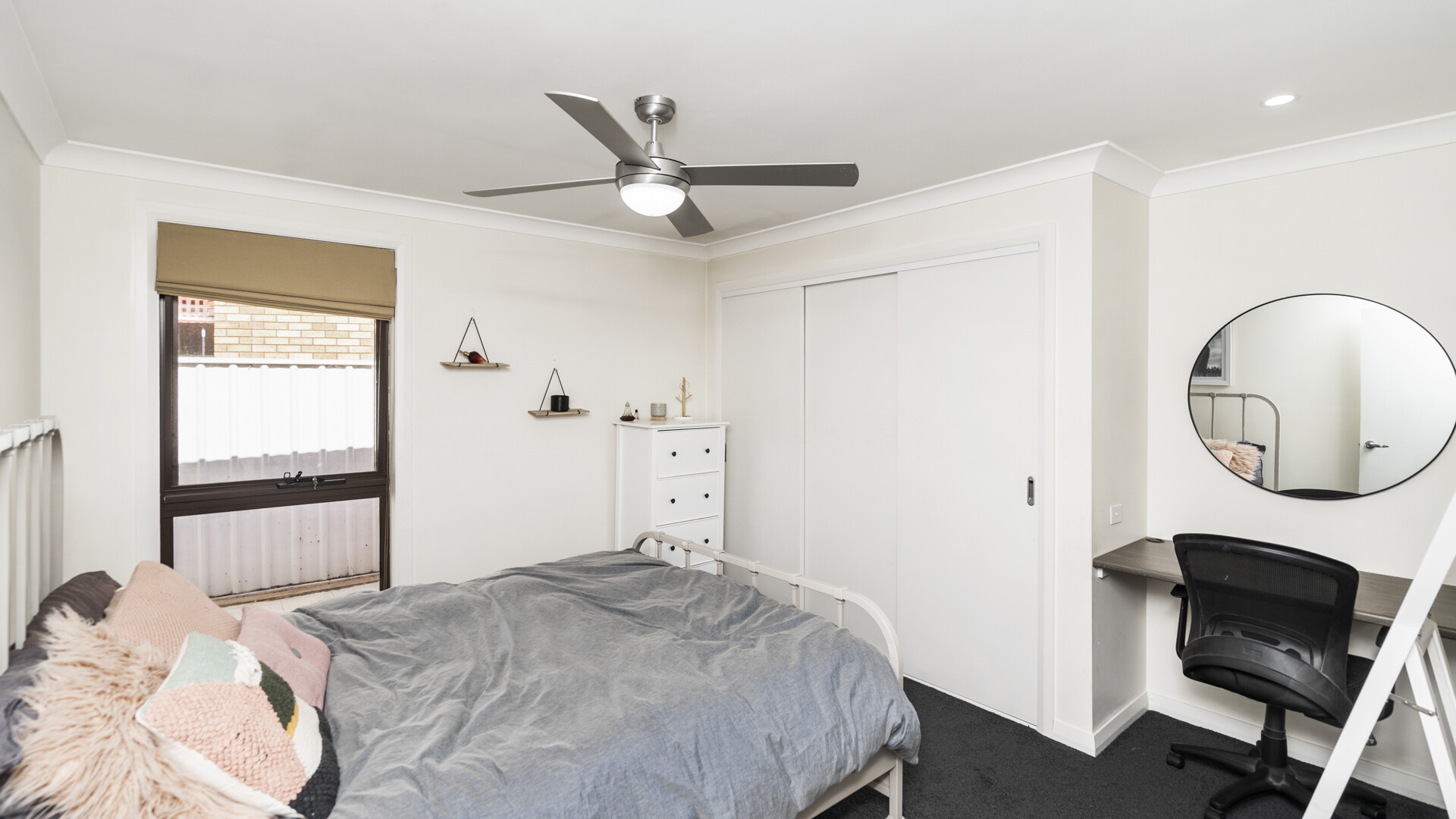 17 Roma Avenue, Leeton NSW 2705 - photo 11