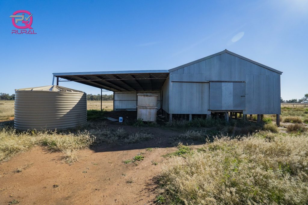 376 Yiddah Road, West Wyalong NSW 2671 - photo 18