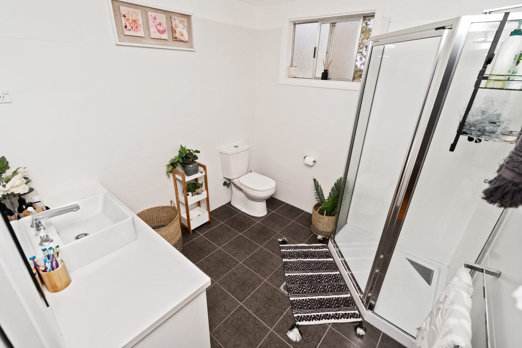 26 Melbourne Street, Narrandera NSW 2700 - photo 11
