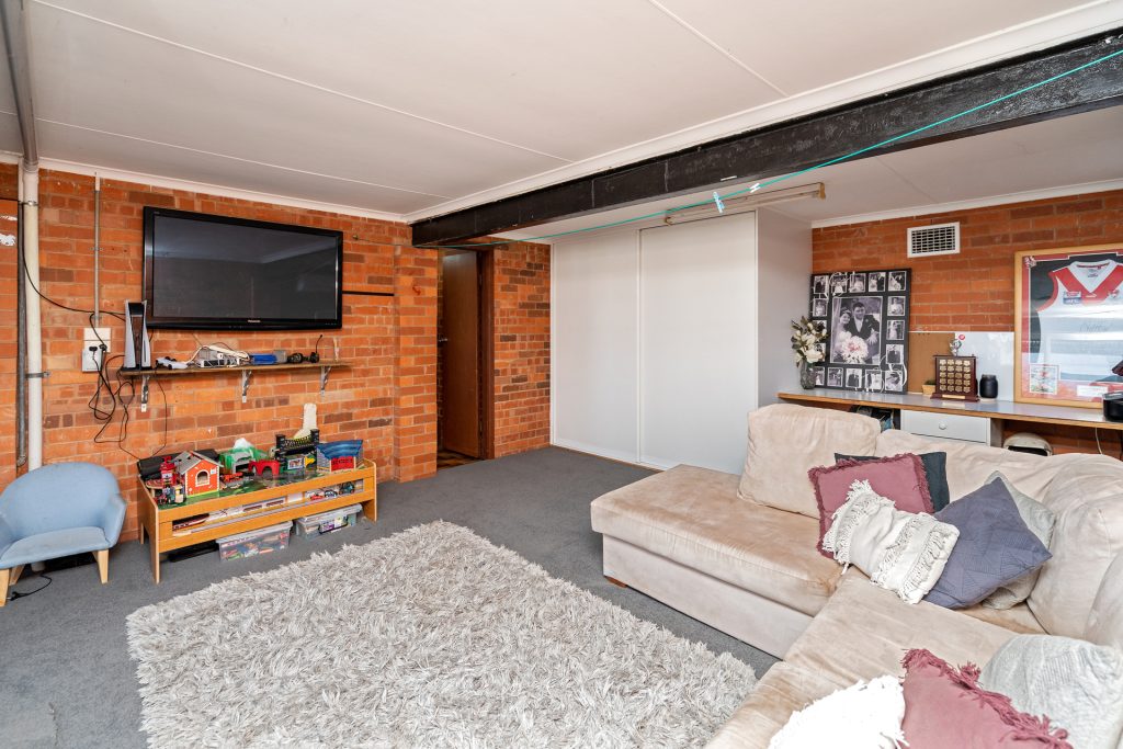 26 Melbourne Street, Narrandera NSW 2700 - photo 12