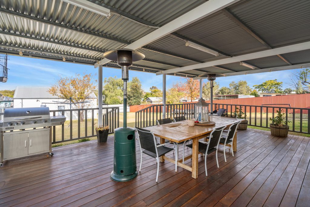 26 Melbourne Street, Narrandera NSW 2700 - photo 13
