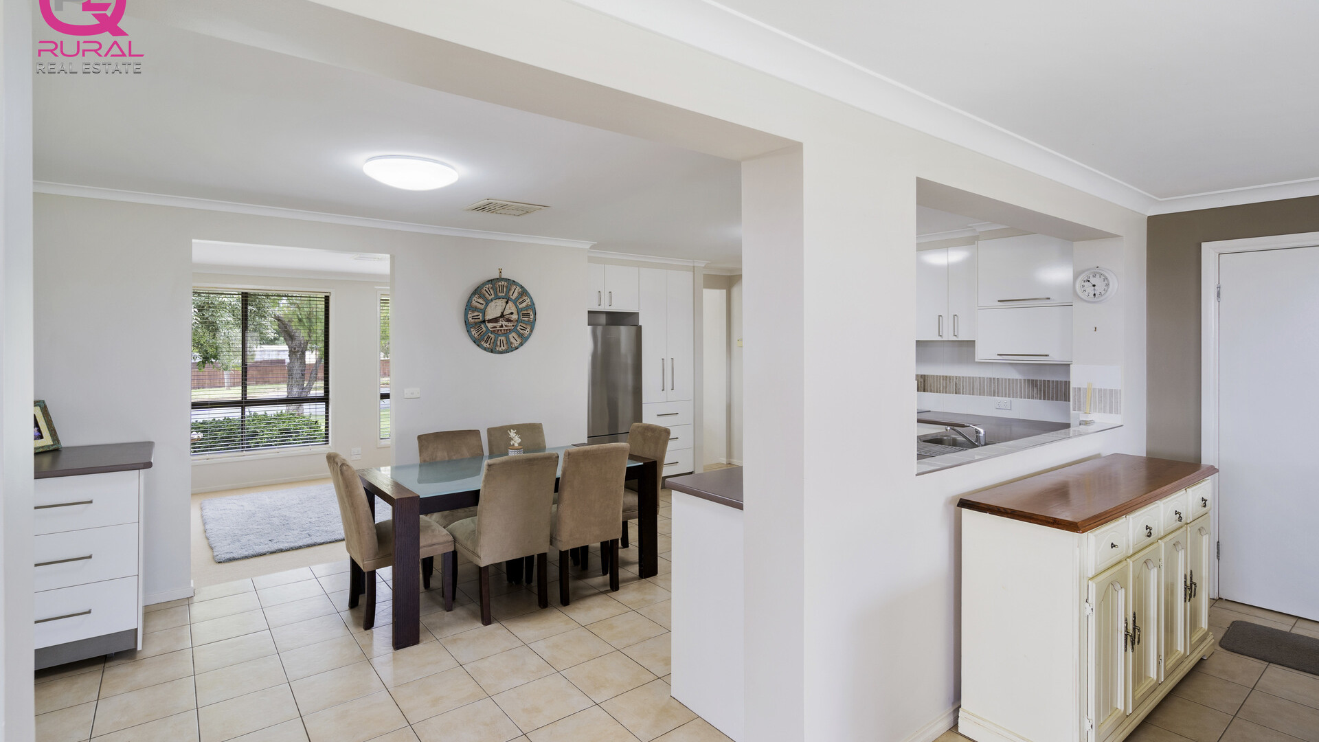 59 Parkes Street, Temora NSW 2666 - photo 12