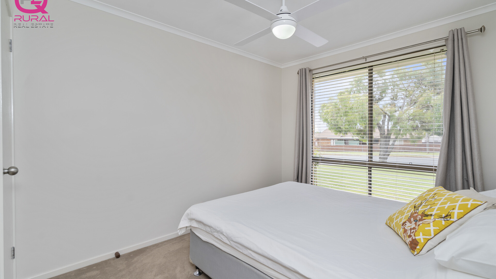 59 Parkes Street, Temora NSW 2666 - photo 15