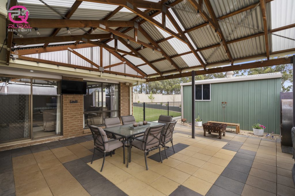 59 Parkes Street, Temora NSW 2666 - photo 19