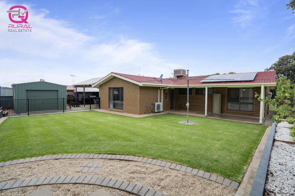 59 Parkes Street, Temora NSW 2666 - photo 20