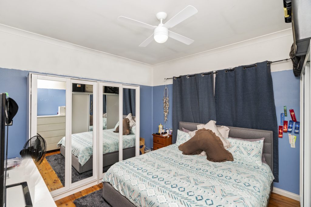 103 Bolton Street, Narrandera NSW 2700 - photo 5