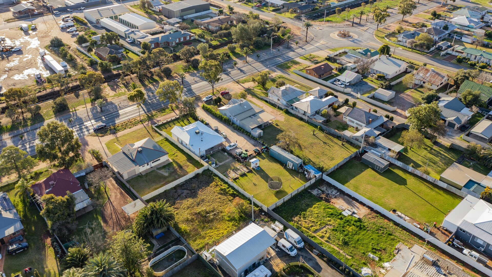 167 Palm Avenue, Leeton NSW 2705 - photo 12