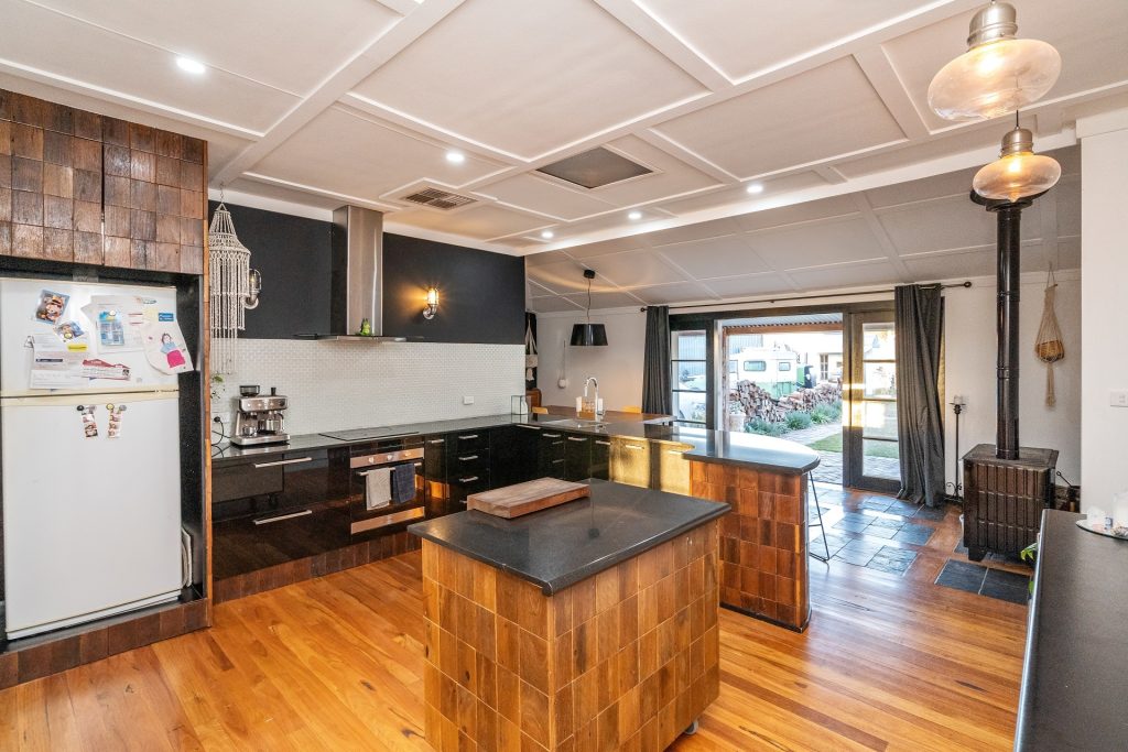 167 Palm Avenue, Leeton NSW 2705 - photo 4