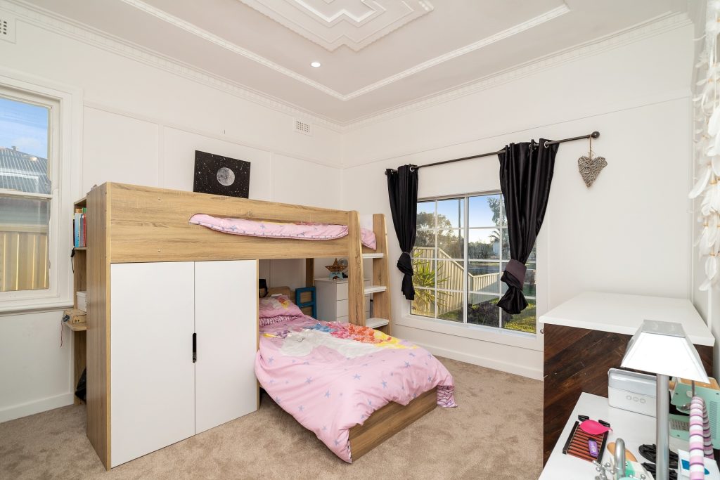 167 Palm Avenue, Leeton NSW 2705 - photo 10