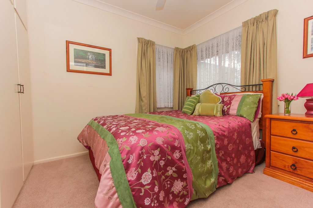 5 Audley Street, Narrandera NSW 2700 - photo 11