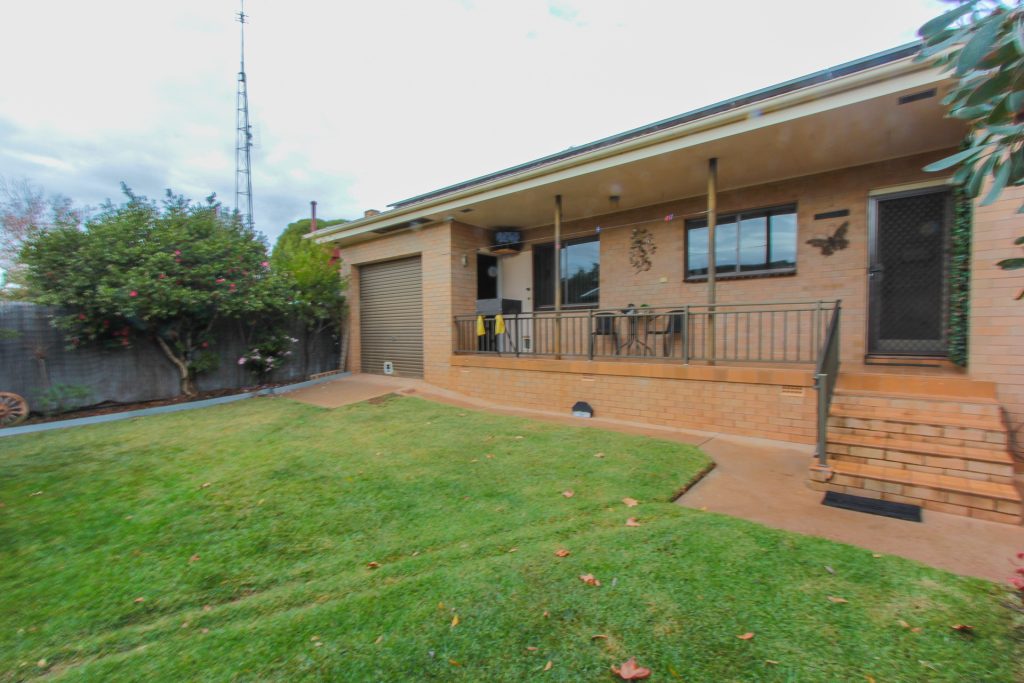5 Audley Street, Narrandera NSW 2700 - photo 16
