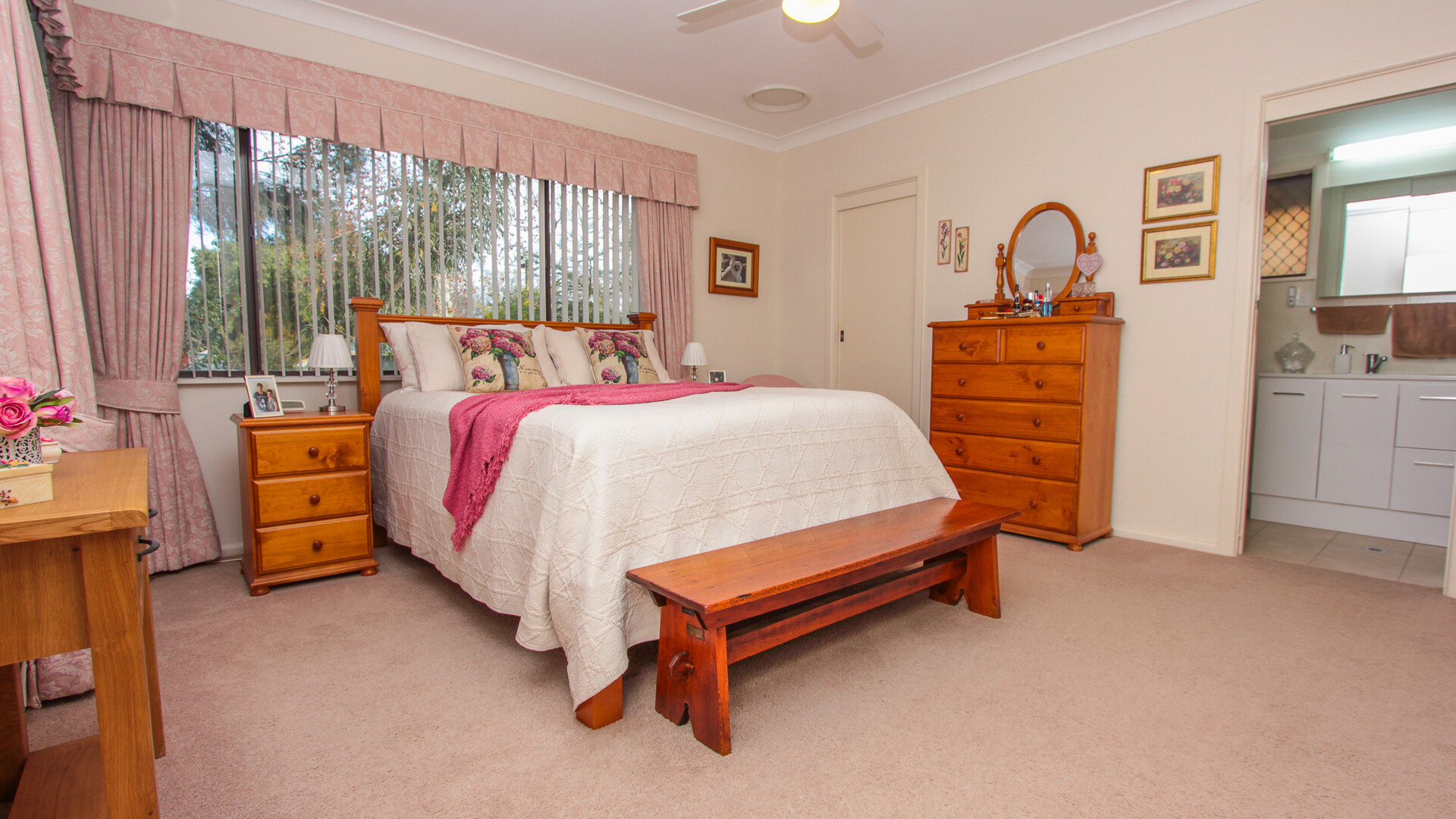 5 Audley Street, Narrandera NSW 2700 - photo 8