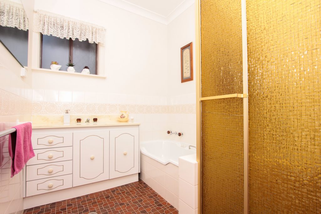 5 Audley Street, Narrandera NSW 2700 - photo 10