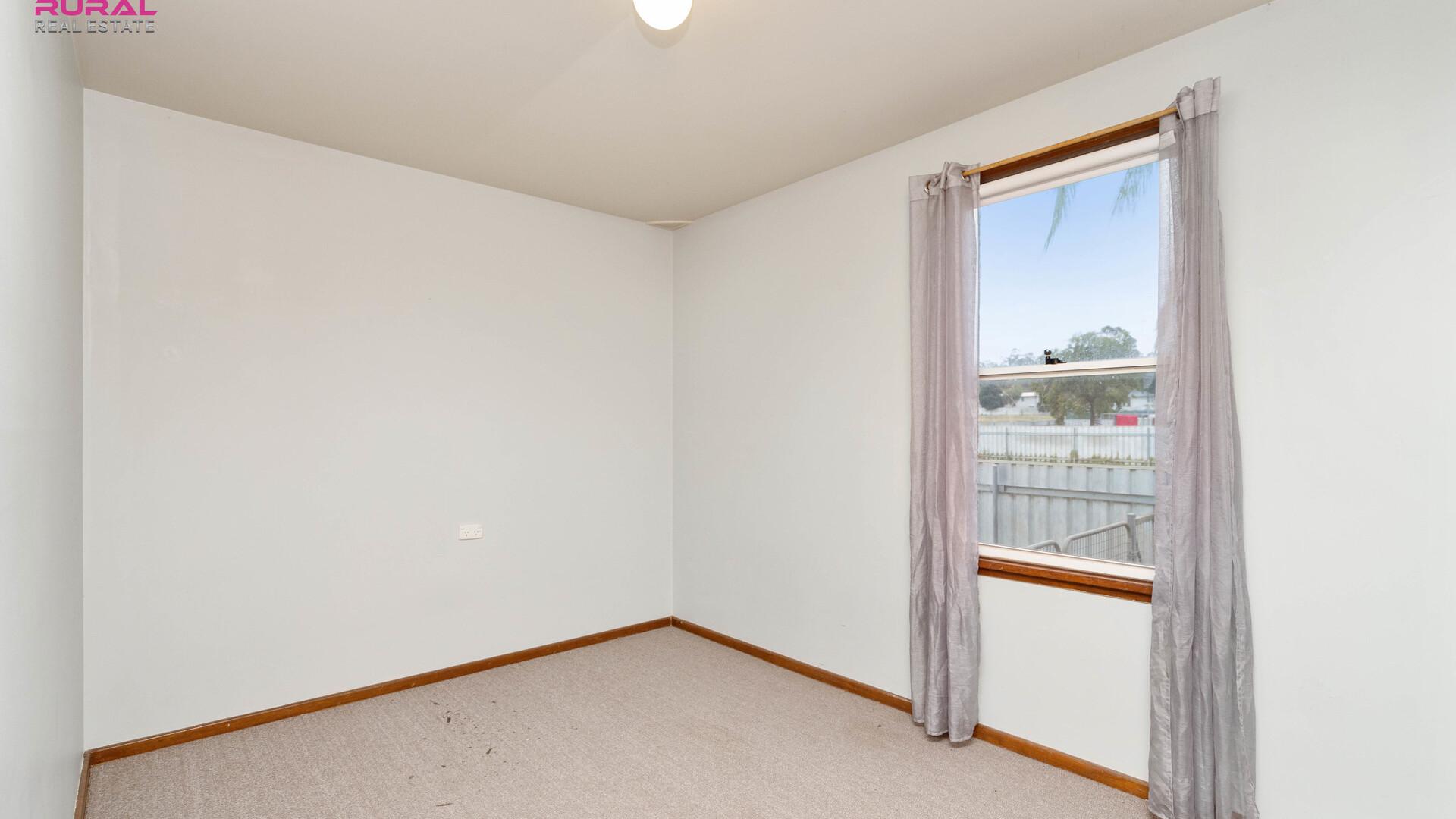 105 Tonkin Street, Temora NSW 2666 - photo 12