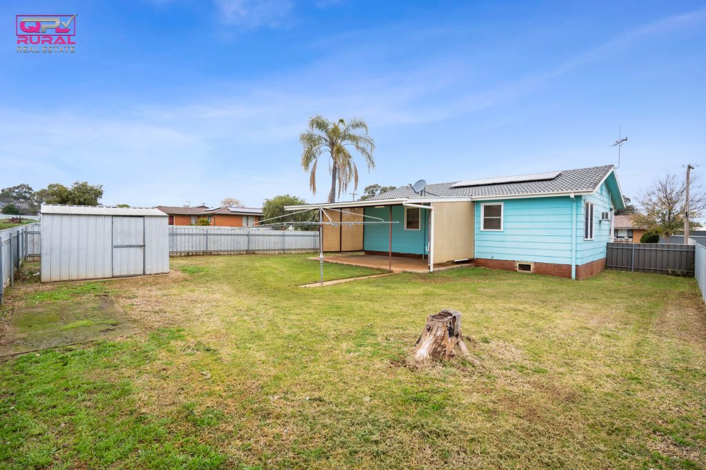 105 Tonkin Street, Temora NSW 2666 - photo 16