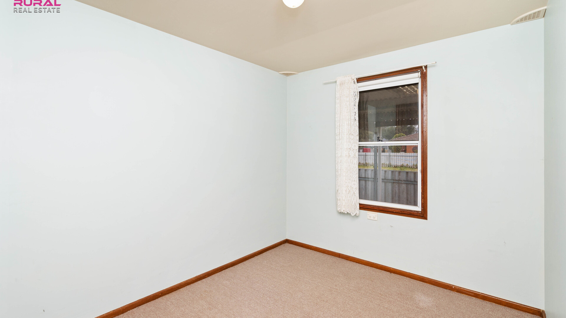 105 Tonkin Street, Temora NSW 2666 - photo 9