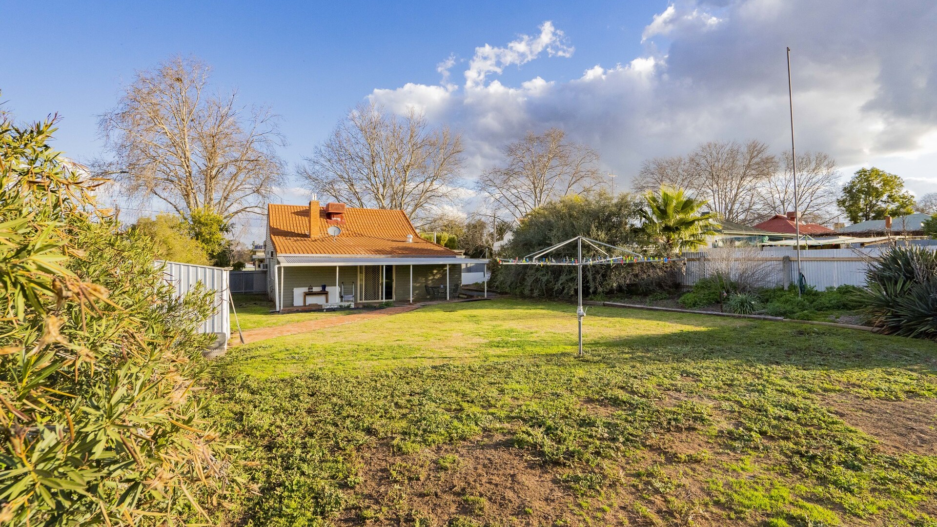 33 Dundas Street, Narrandera NSW 2700 - photo 11
