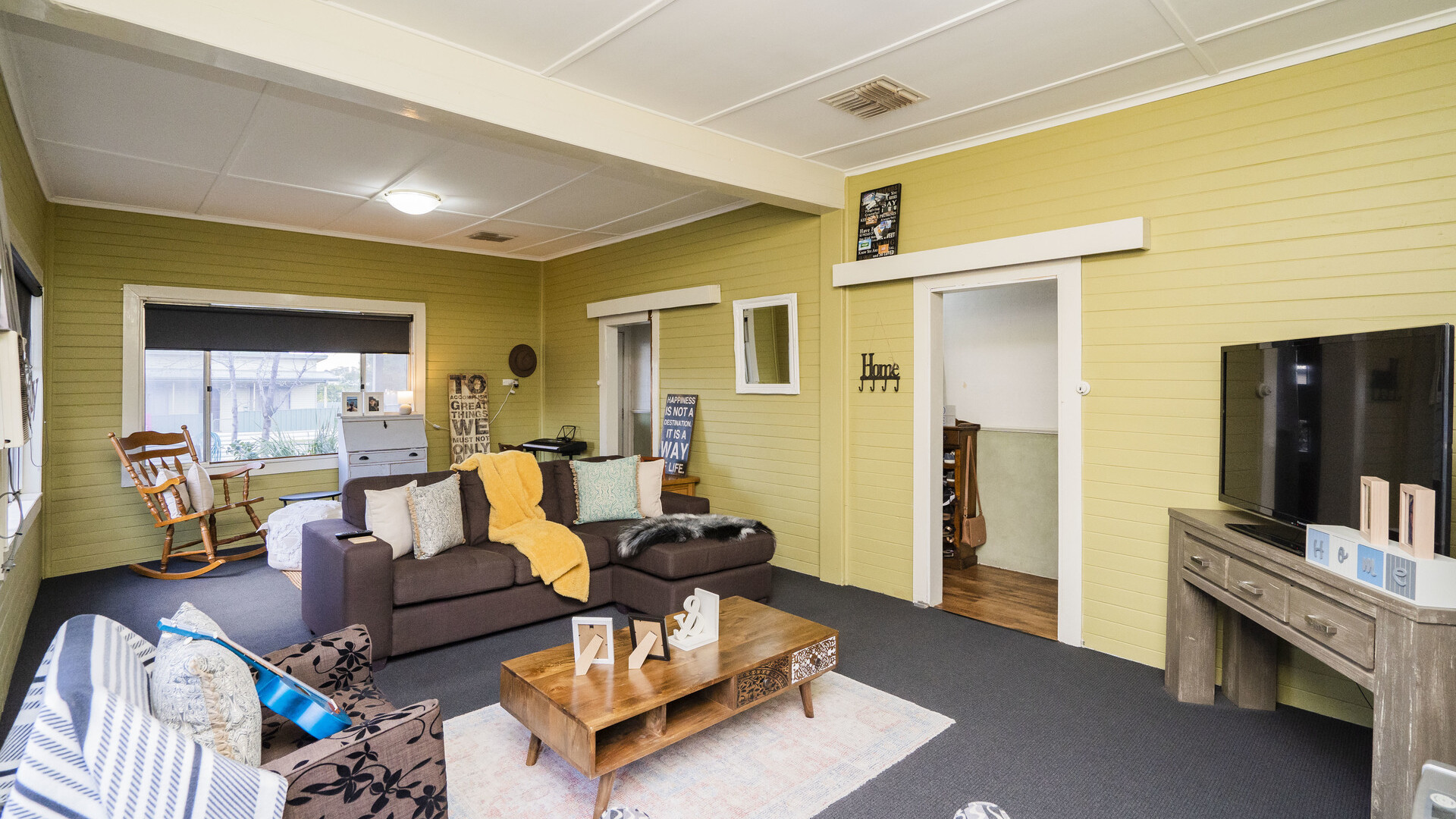 33 Dundas Street, Narrandera NSW 2700 - photo 6