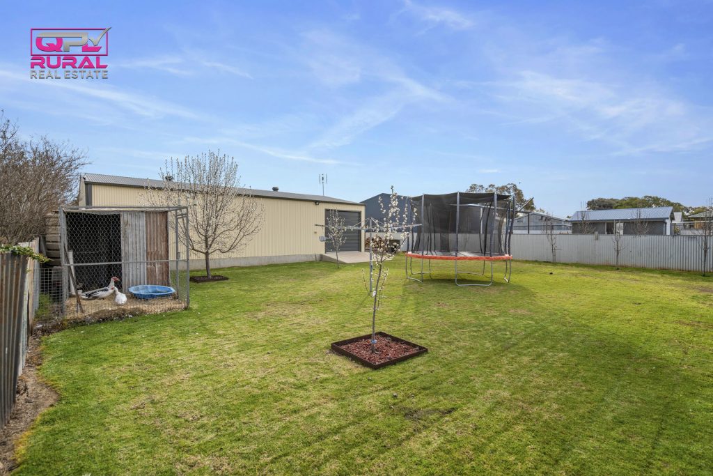 132 Vesper Street, Temora NSW 2666 - photo 16