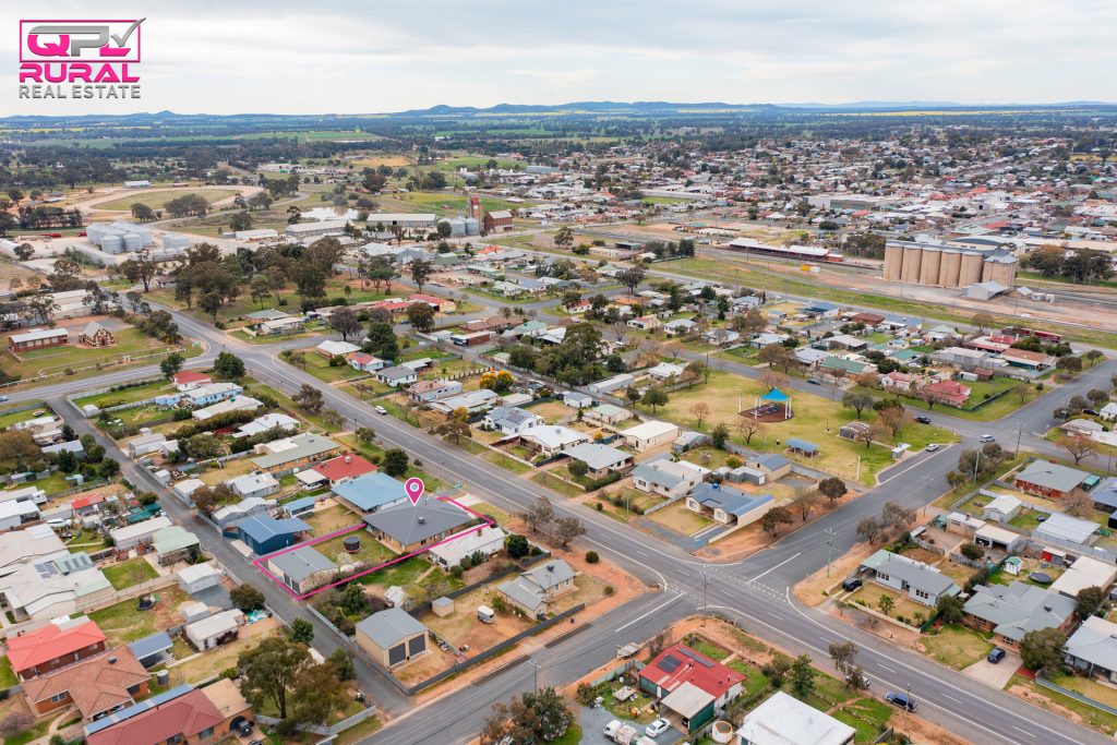 132 Vesper Street, Temora NSW 2666 - photo 18