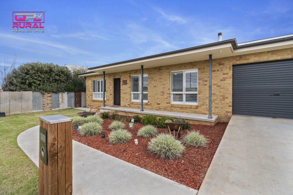 132 Vesper Street, Temora NSW 2666 - photo 20