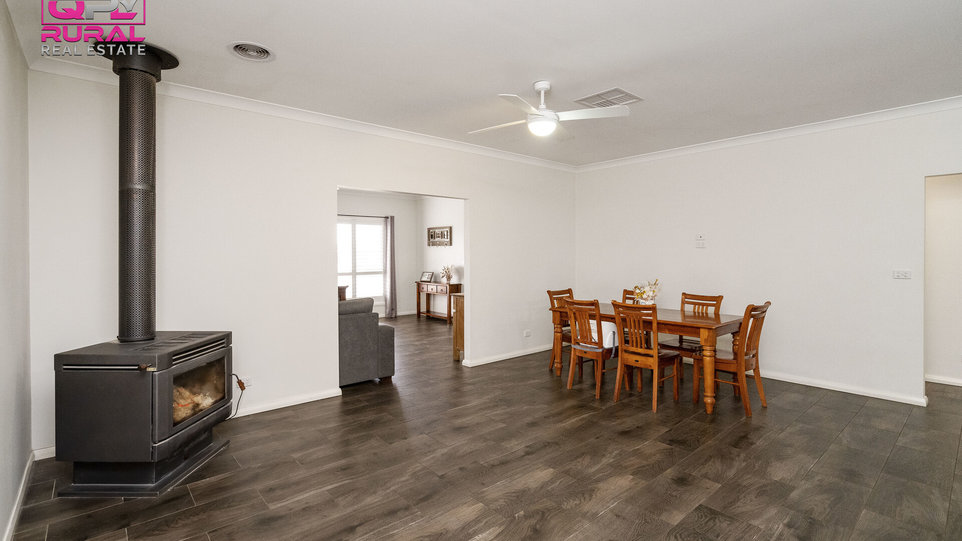 132 Vesper Street, Temora NSW 2666 - photo 5