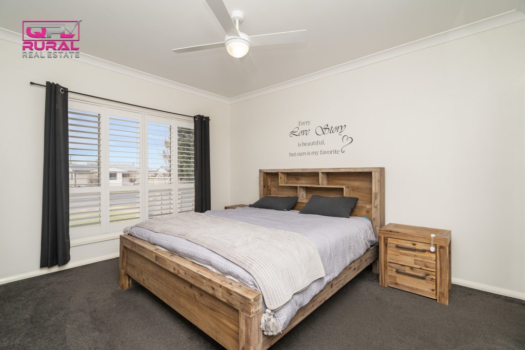 132 Vesper Street, Temora NSW 2666 - photo 7
