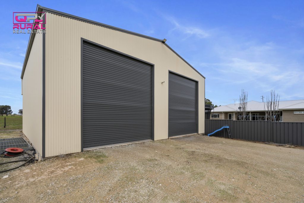 3A Evatt Street, Temora NSW 2666 - photo 4