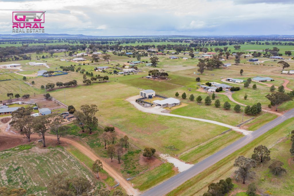 3A Evatt Street, Temora NSW 2666 - photo 5