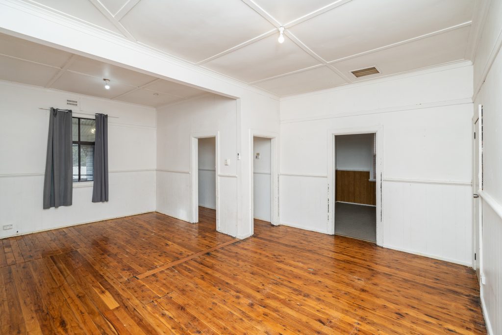 28 May Street, Narrandera NSW 2700 - photo 4