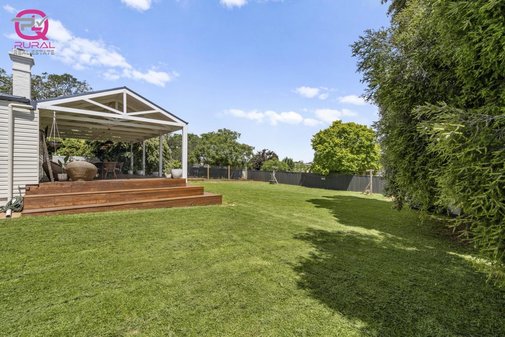 162 Victoria Street, Temora NSW 2666 - photo 20