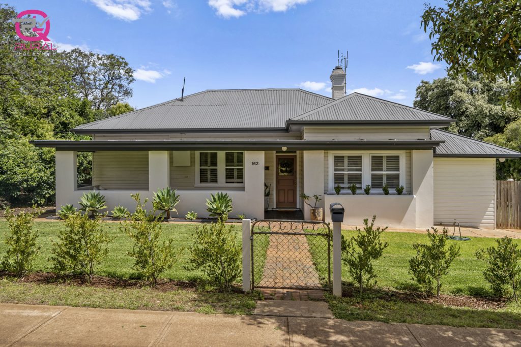 162 Victoria Street, Temora NSW 2666 - photo 24