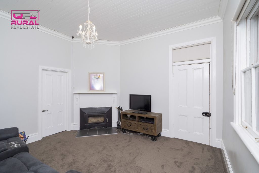 156 Anzac Street, Temora NSW 2666 - photo 25
