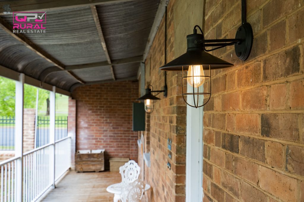 156 Anzac Street, Temora NSW 2666 - photo 4