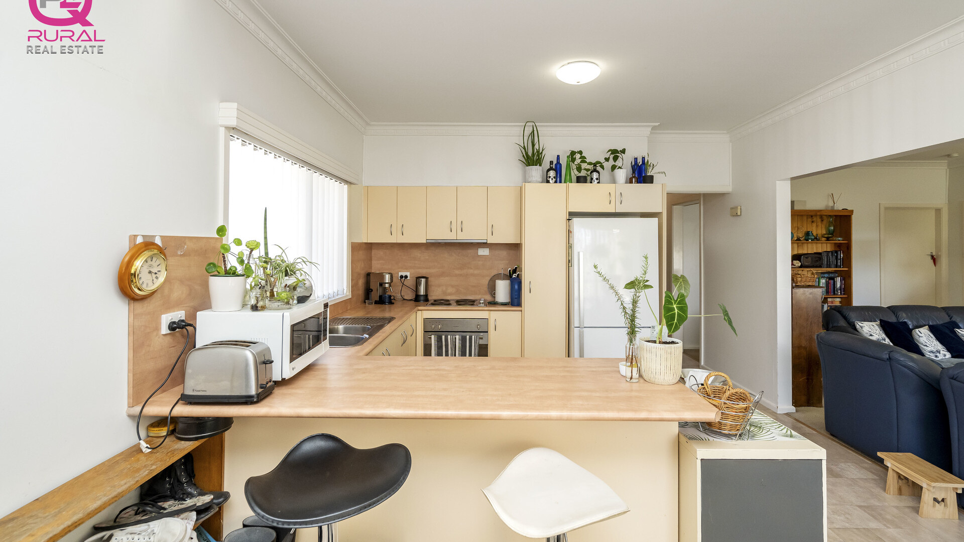 9 Roberts Street, Narrandera NSW 2700 - photo 8