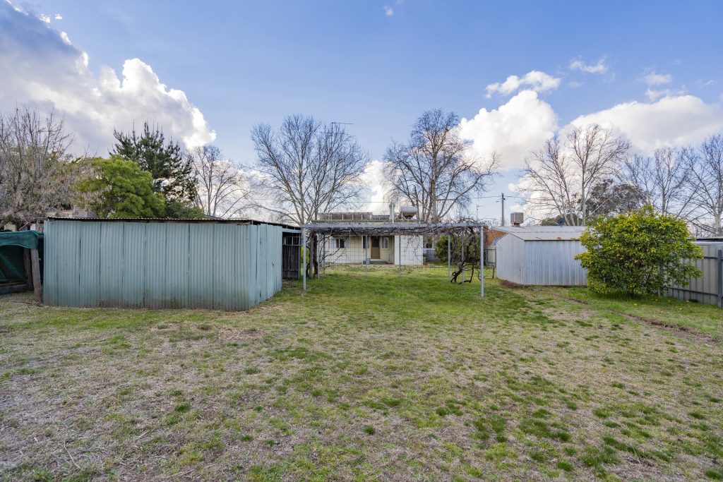32 Dundas Street, Narrandera NSW 2700 - photo 10