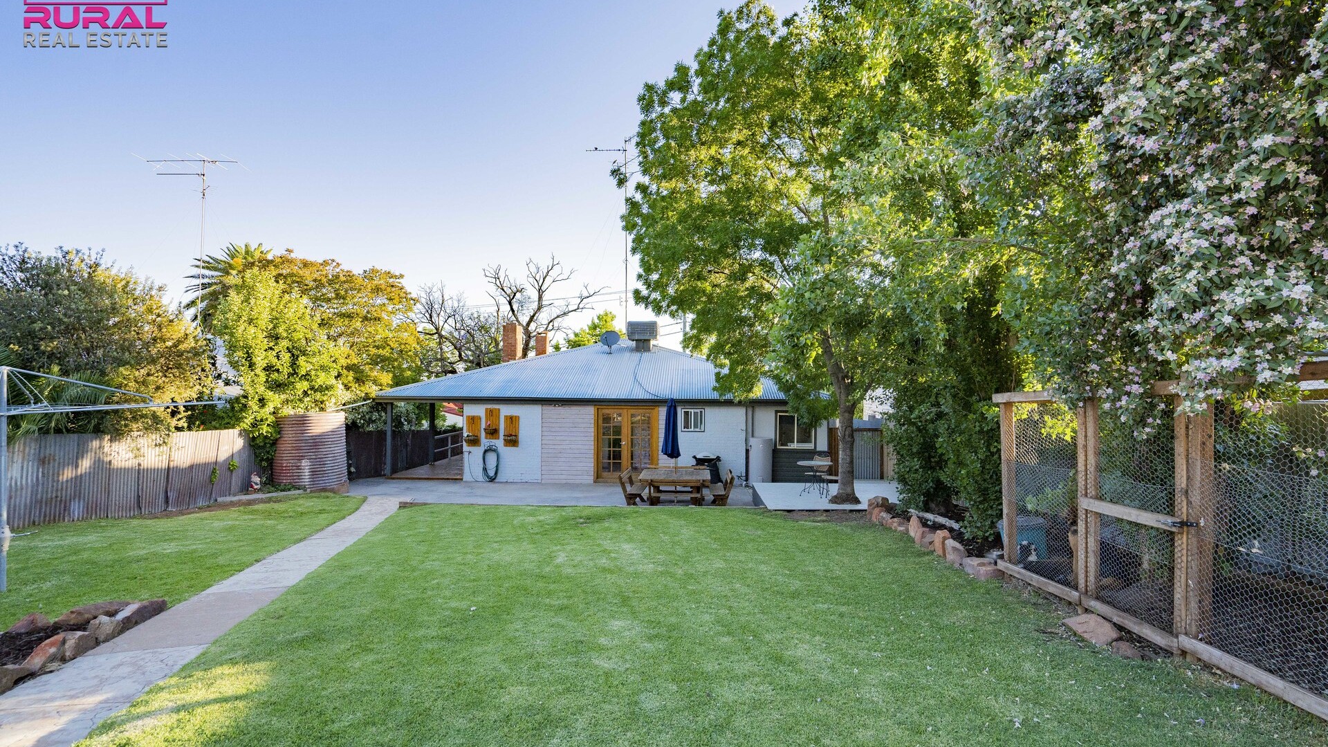 33 Elwin Street, Narrandera NSW 2700 - photo 16