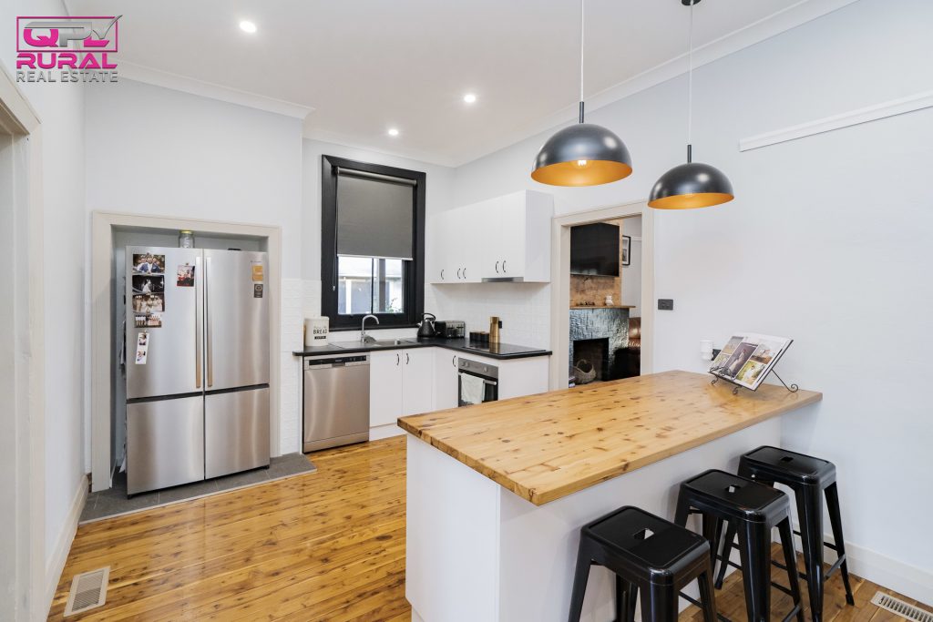 33 Elwin Street, Narrandera NSW 2700 - photo 6