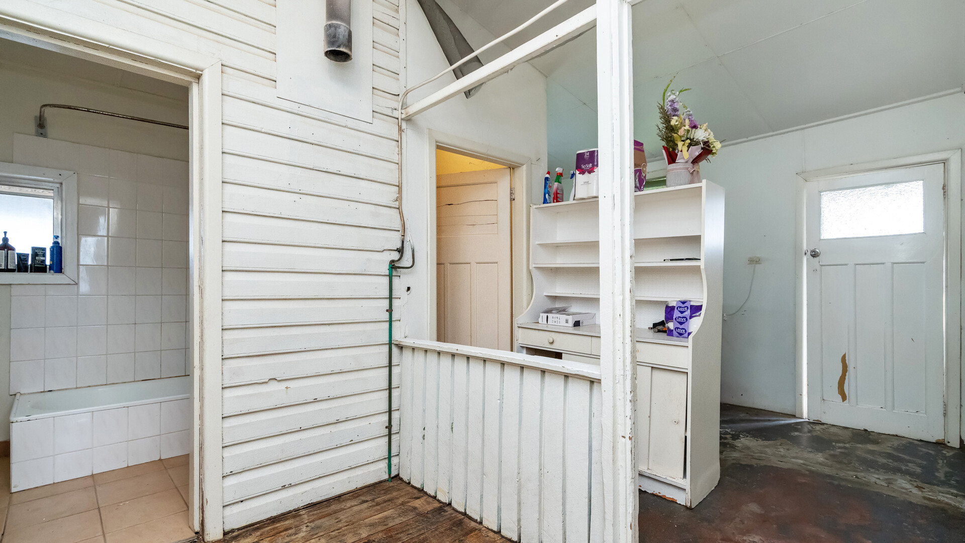 11 Ashton Street, Narrandera NSW 2700 - photo 4