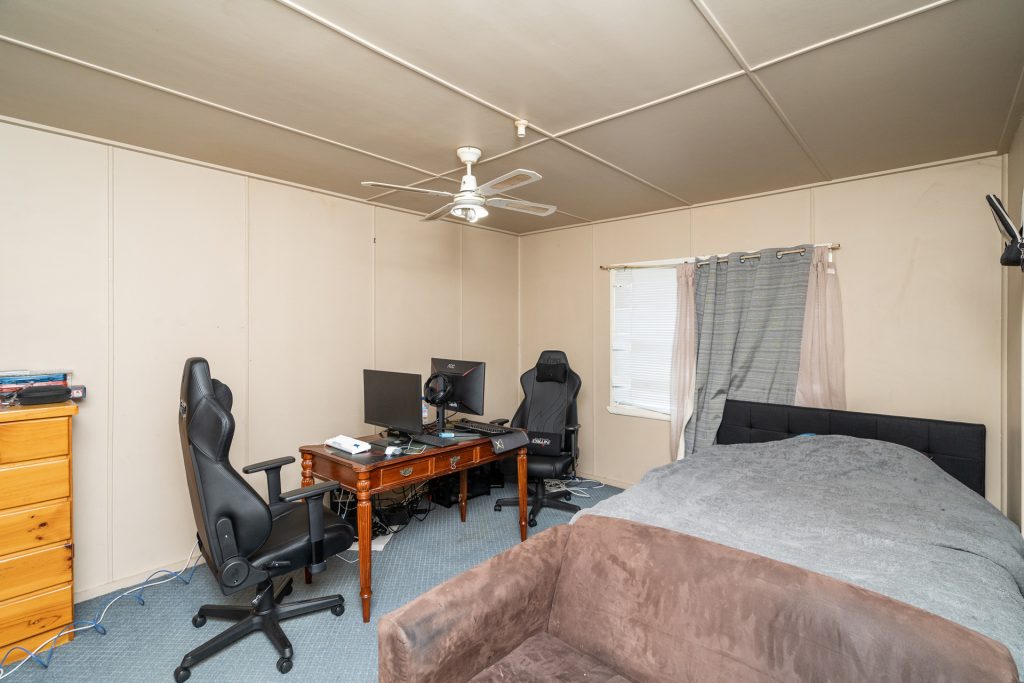 11 Ashton Street, Narrandera NSW 2700 - photo 7