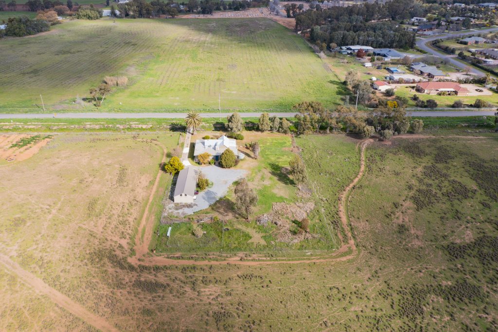 84 Lonnie Road, Leeton NSW 2705 - photo 16