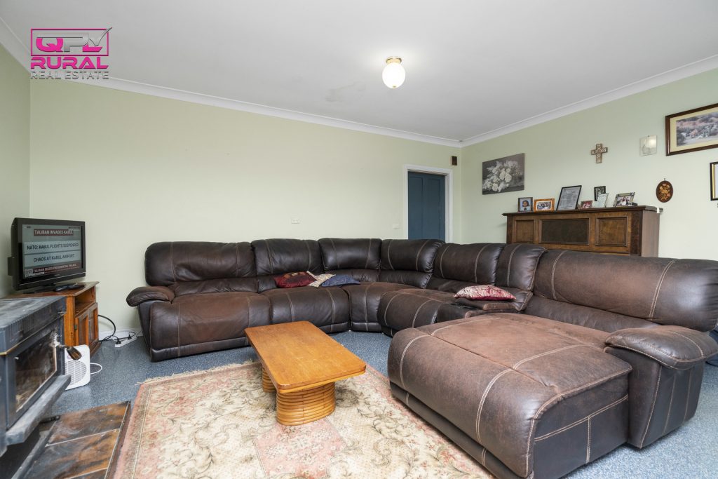 84 Lonnie Road, Leeton NSW 2705 - photo 9
