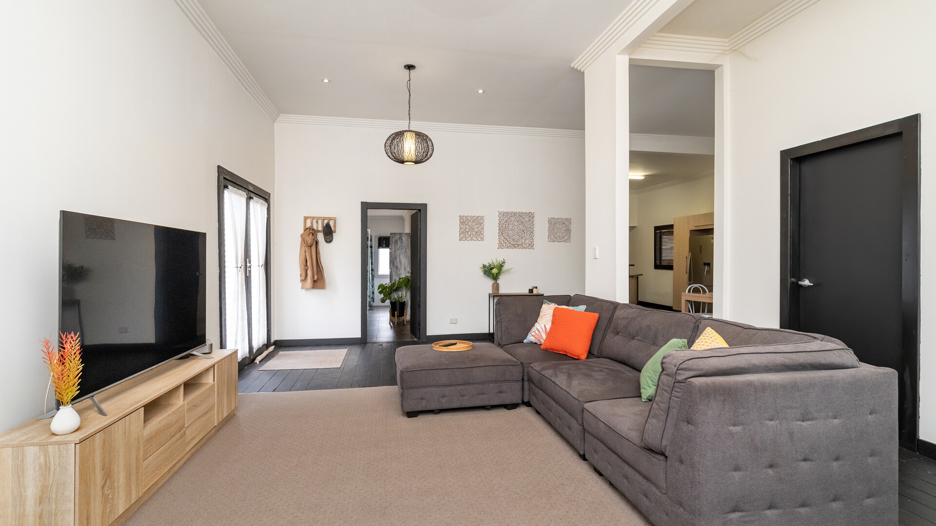 10 Carolan Place, Narrandera NSW 2700 - photo 6