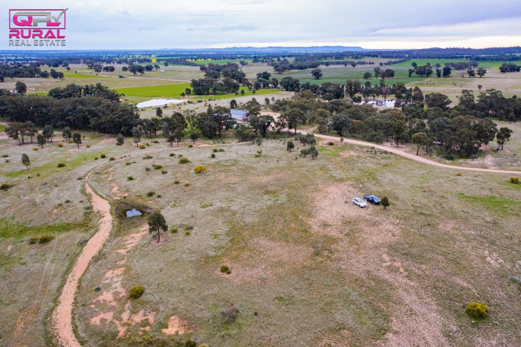 186 Sheriffs Road, Temora NSW 2666 - photo 18