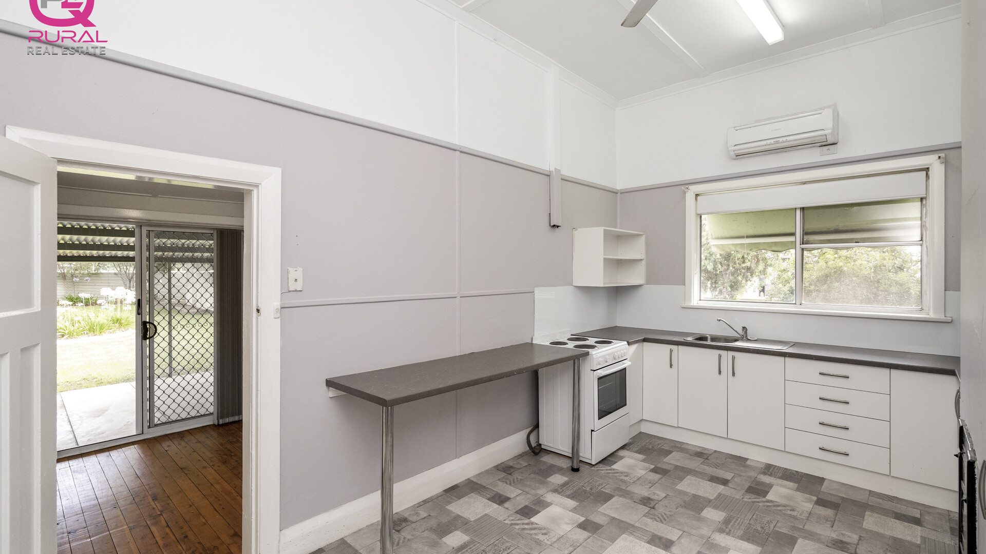 122 Britannia Street, Temora NSW 2666 - photo 15