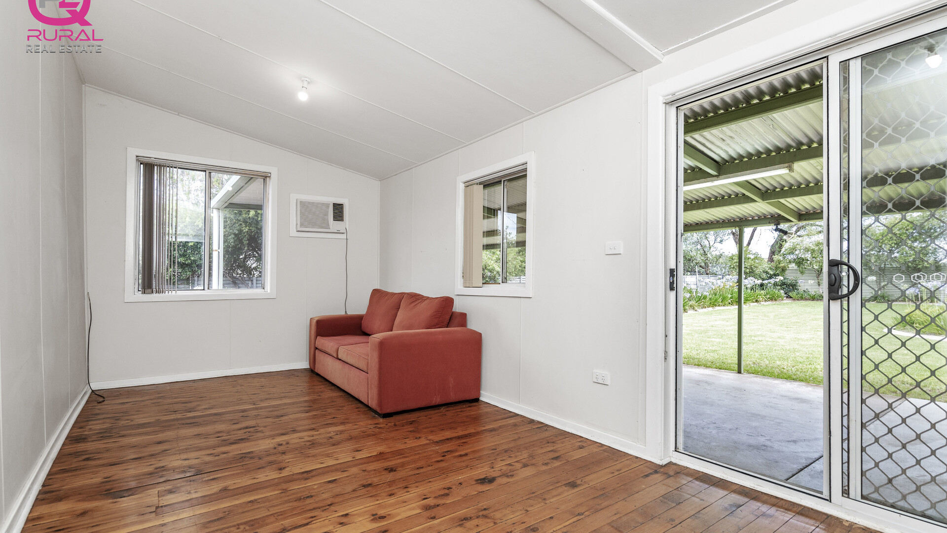 122 Britannia Street, Temora NSW 2666 - photo 9