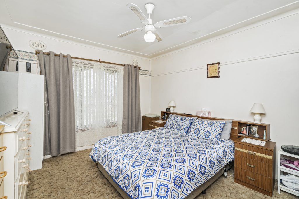 11 Myrtle Street, Narrandera NSW 2700 - photo 10